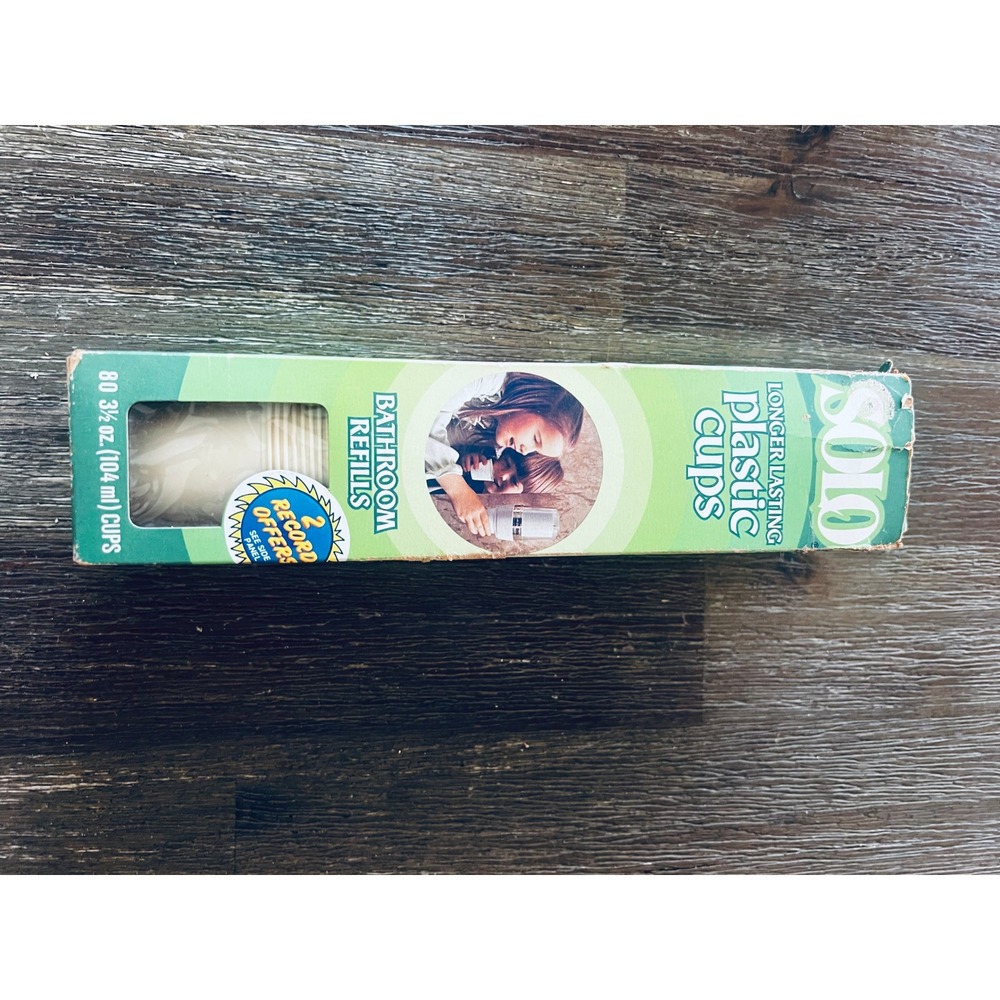 Vintage 1977 Solo Bathroom Refill Cups 80 Count 3.5 oz Green Box Collectible